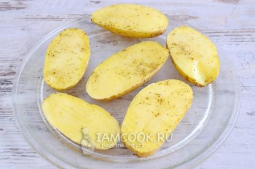 Картофель в пергаменте в духовке: простой и вкусный рецепт для каждый день 13 Картофель в пергаменте в духовке: простой и вкусный рецепт для каждый день 13