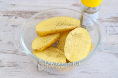 Картофель в пергаменте в духовке: простой и вкусный рецепт для каждый день 10 Картофель в пергаменте в духовке: простой и вкусный рецепт для каждый день 10