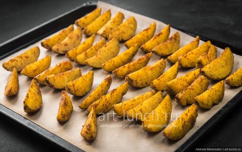 Какие ингредиенты нужны для картофеля по-деревенски. Картофель по-деревенски