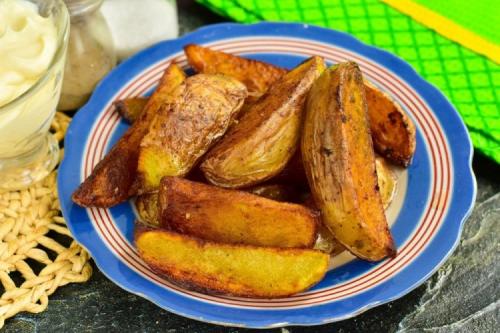 Можно ли приготовить картофель дольками без масла. 12 легких рецептов картошки по-деревенски на сковороде