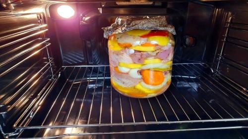 Простой и Вкусный Рецепт: Картошка с Курицей в Духовке на Пергаменте 13 Простой и Вкусный Рецепт: Картошка с Курицей в Духовке на Пергаменте 13