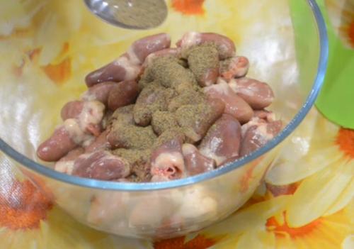 Куриные сердечки на шпажках в духовке рецепт. Вкусный шашлык из куриных сердечек с соевым соусом и медом в духовке на шпажках