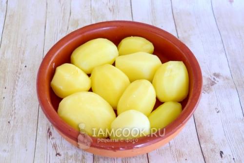 Ароматный картофель с розмарином: простой рецепт запекания в пергаменте 10