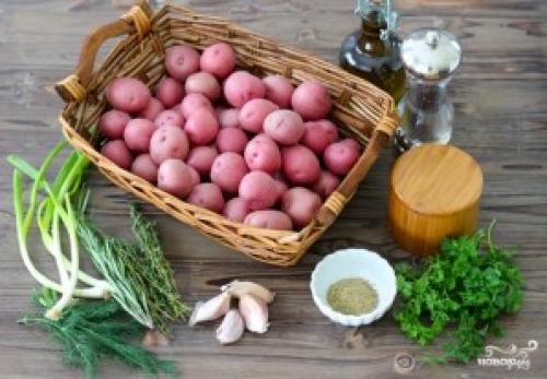 Можно ли добавить свежие травы к картофелю долькам перед запеканием. Картофель, запеченный с травами