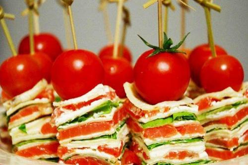 Проверенные рецепты на шпажках к Новому году. 20 отличных рецептов канапе на шпажках для праздничного стола