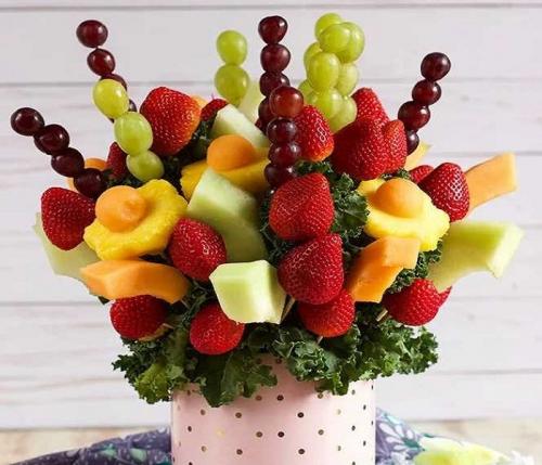 Фруктовые шпажки на Новый год. Канапе из фруктов на шпажках для фуршета — самые простые рецепты с фотографиями