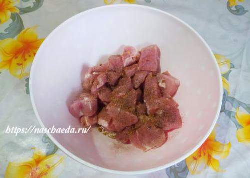 Шашлык на сковороде с майонезом. Рецепт шашлыка из свинины на сковороде