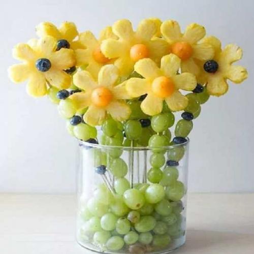 Фруктовые шпажки на Новый год. Канапе из фруктов на шпажках для фуршета — самые простые рецепты с фотографиями