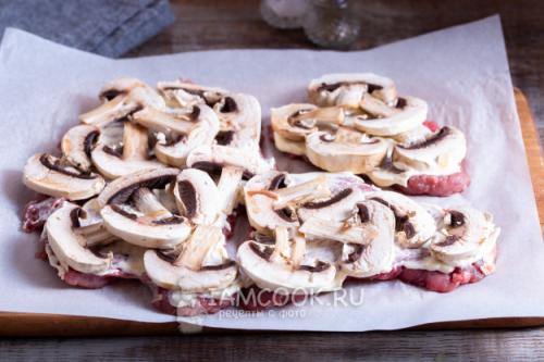 Говядина по-французски в духовке. Мясо по-французски из говядины с помидорами в духовке 28 Говядина по-французски в духовке. Мясо по-французски из говядины с помидорами в духовке 28