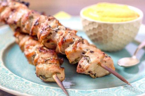 Шашлык на шпажках в духовке. Шашлыки в духовке на шпажках: 10 отличных рецептов
