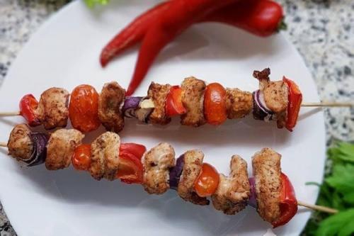 Шашлык на шпажках в духовке. Шашлыки в духовке на шпажках: 10 отличных рецептов
