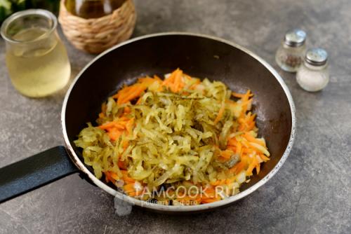 Рассольник с перловкой на бульоне из свиных ребер. Рассольник с перловкой и огурцами на свиных ребрышках 08