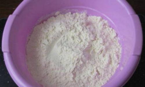 Какие ингредиенты необходимы для приготовления теста на кипятке. Заварное тесто для пельменей