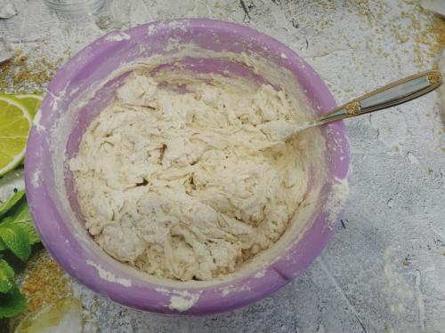 Какая оптимальная толщина теста для мантов. Вкусное тесто для мантов. Классический рецепт теста на манты: