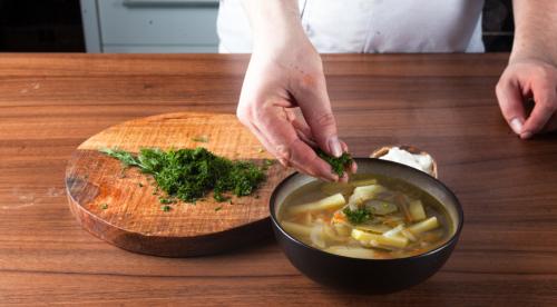 Картофельный Суп с перловкой и копчёными рёбрышками. Рассольник с копченными ребрышками. 08 Картофельный Суп с перловкой и копчёными рёбрышками. Рассольник с копченными ребрышками. 08