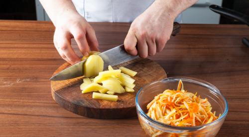 Картофельный Суп с перловкой и копчёными рёбрышками. Рассольник с копченными ребрышками. 06 Картофельный Суп с перловкой и копчёными рёбрышками. Рассольник с копченными ребрышками. 06