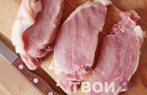 Мясо по-французски с картошкой соломкой. Рецепт 2: мясо по-французски в духовке с картофелем (пошагово)