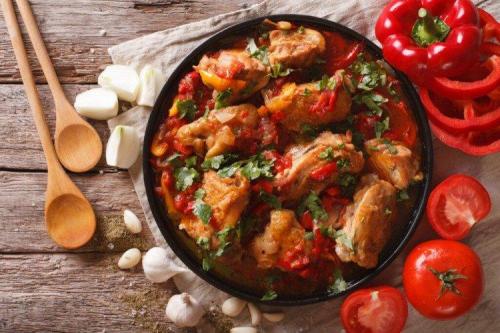 Чахохбили из курицы простой рецепт. Как приготовить чахохбили из курицы: 10 лучших рецептов