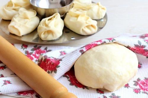 Какие ингредиенты необходимы для приготовления домашнего теста для мантов. 15 лучших рецептов теста на манты