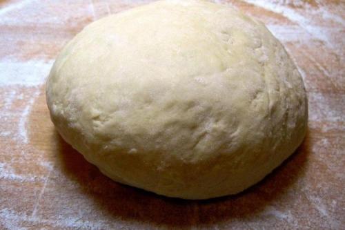 Какие ингредиенты необходимы для приготовления домашнего теста для мантов. 15 лучших рецептов теста на манты