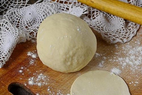 Какие ингредиенты необходимы для приготовления домашнего теста для мантов. 15 лучших рецептов теста на манты