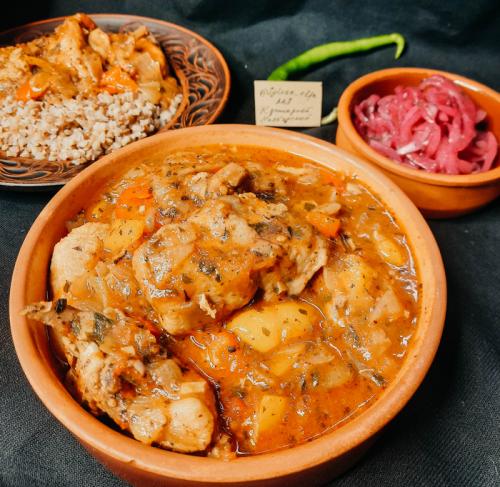 Классическое чахохбили из курицы. Чахохбили. Грузинская классика в моём прочтении