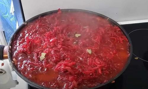 Салат из свеклы на зиму пальчики оближешь. Салат из свеклы на зиму «Пальчики оближешь»- очень вкусные и простые рецепты