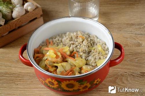 Перловка с ребрышками и грибами. 26 Перловка с ребрышками и грибами. 26