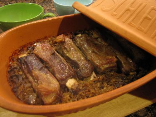 Перловка с ребрышками и грибами.