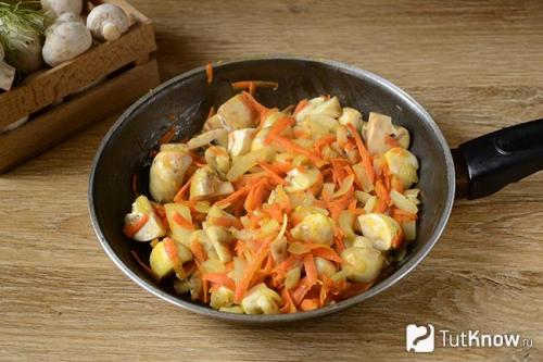 Перловка с ребрышками и грибами. 25 Перловка с ребрышками и грибами. 25