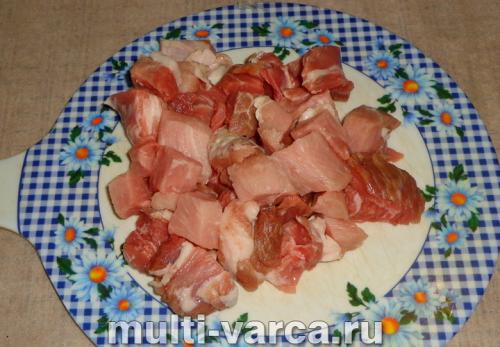 Перловка с ребрышками в мультиварке. Рассыпчатая перловка с мясом в мультиварке получится всегда! Сытное блюдо из простых продуктов – рецепты перловки с мясом в мул… 20