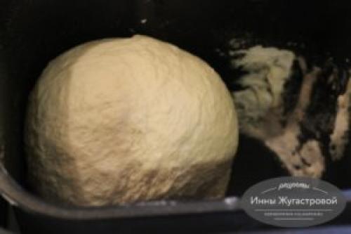 Как настроить хлебопечку для приготовления теста без яиц. Пшеничный постный хлеб в хлебопечке Мулинекс на каждый день