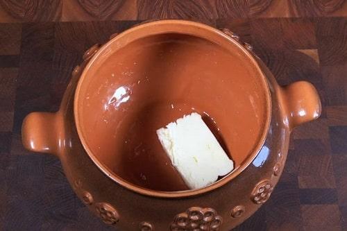 Рассыпчатая перловка с мясом. Вкусная перловая каша с мясом в духовке в горшочке