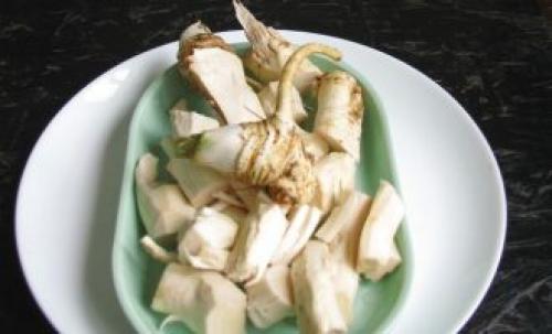 Соус из свёклы с хреном на зиму. Тертый хрен со свеклой на зиму