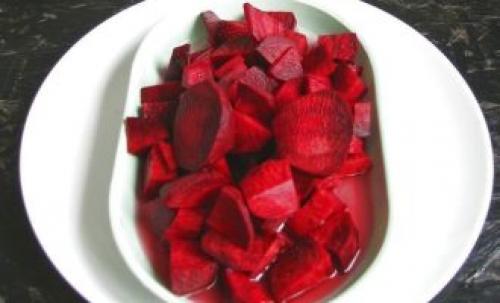 Соус из свёклы с хреном на зиму. Тертый хрен со свеклой на зиму