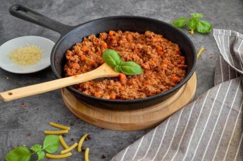Блюда из фарша вареной курицы. Что приготовить из куриного фарша: 20 рецептов блюд