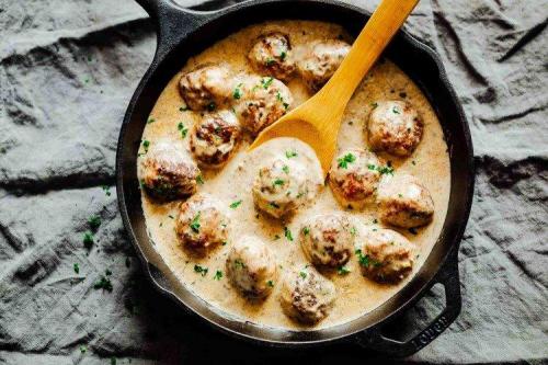 Блюда из фарша вареной курицы. Что приготовить из куриного фарша: 20 рецептов блюд