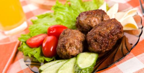Что приготовить из свино-куриного фарша. Котлеты из курицы и свинины вкусные, сочные на сковороде, в духовке, мультиварке
