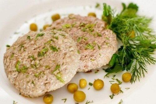Блюда из фарша вареной курицы. Что приготовить из куриного фарша: 20 рецептов блюд