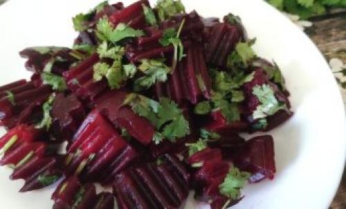 Рецепт маринованной свеклы по-грузински. Маринованная свёкла по-грузински в ткемали с зеленью