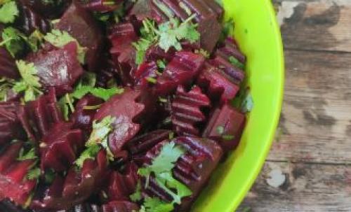 Рецепт маринованной свеклы по-грузински. Маринованная свёкла по-грузински в ткемали с зеленью