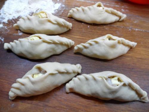 Расстегай с рыбой и яйцом. Расстегай с рыбой