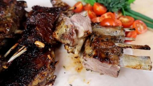 Свиные ребрышки в духовке — 11 рецептов приготовления сочных ребер