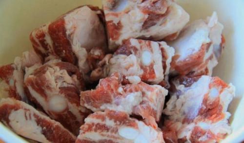 Ребра свиные в духовке в фольге. Свиные ребрышки с картошкой в духовке – 8 вкусных рецептов приготовления