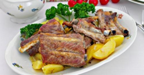 Свиные ребрышки в духовке — 11 рецептов приготовления сочных ребер 34 Свиные ребрышки в духовке — 11 рецептов приготовления сочных ребер 34