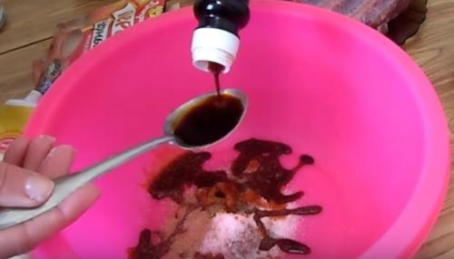 Ребрышки в духовке в рукаве. Свиные ребрышки в духовке с картошкой в рукаве