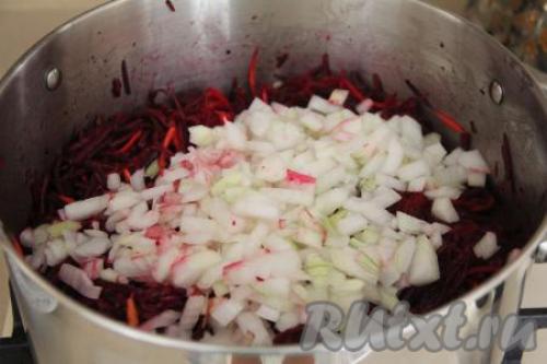 10 Вкуснейших Салатов из свеклы на зиму в банках. Салат из свеклы «Аленка» – советский рецепт 04 10 Вкуснейших Салатов из свеклы на зиму в банках. Салат из свеклы «Аленка» – советский рецепт 04