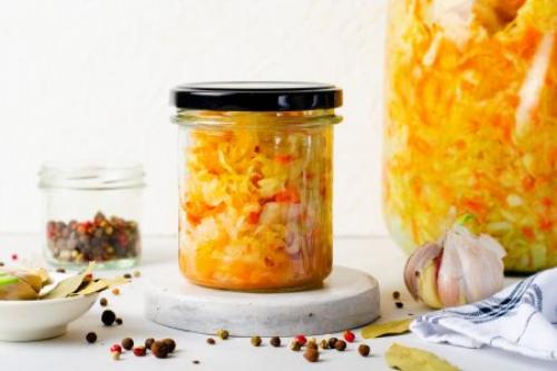 Салат из свеклы на зиму острый. 15 салатов из свеклы на зиму, которые всегда получаются вкусными