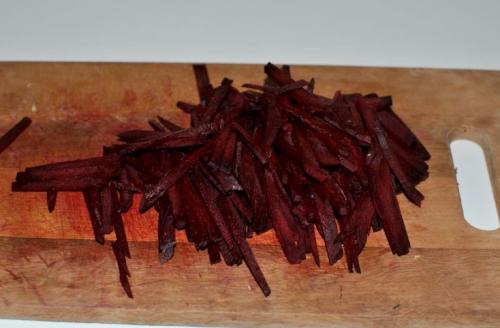 Свекла на зиму в банках и не только 81 рецепт. Маринованная свекла на зиму: очень вкусные рецепты