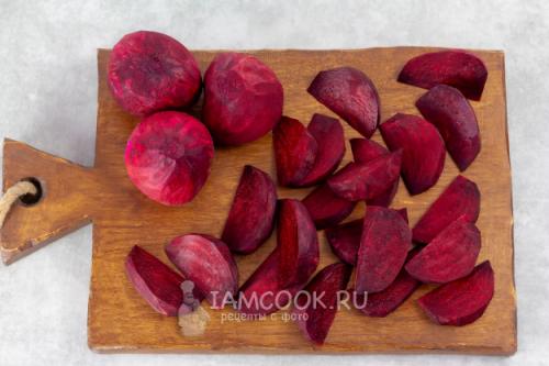 Свекла на зиму в банках и не только 81 рецепт. Маринованная свекла на зиму: очень вкусные рецепты 11